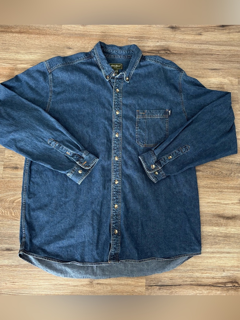 Eddie Bauer XXL TALL, (2XL tall) men’s button Jean shirt jacket in good cond!
